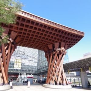 卒業式で母親が着物の羽織を着る時の選び方！色合わせや丈の決まりはあるの？