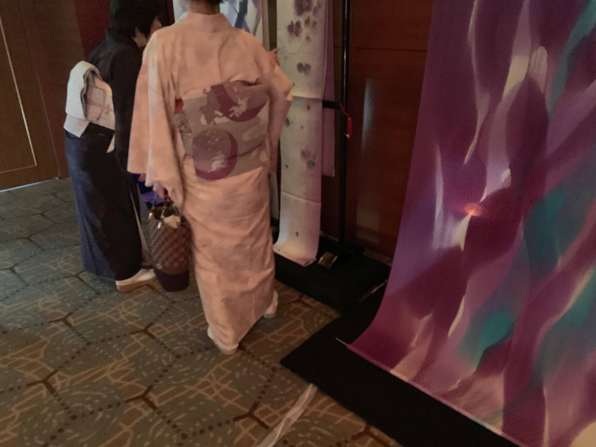 着物の展示会に行ってきました！天皇しかお召しになれない黄櫨染とは 