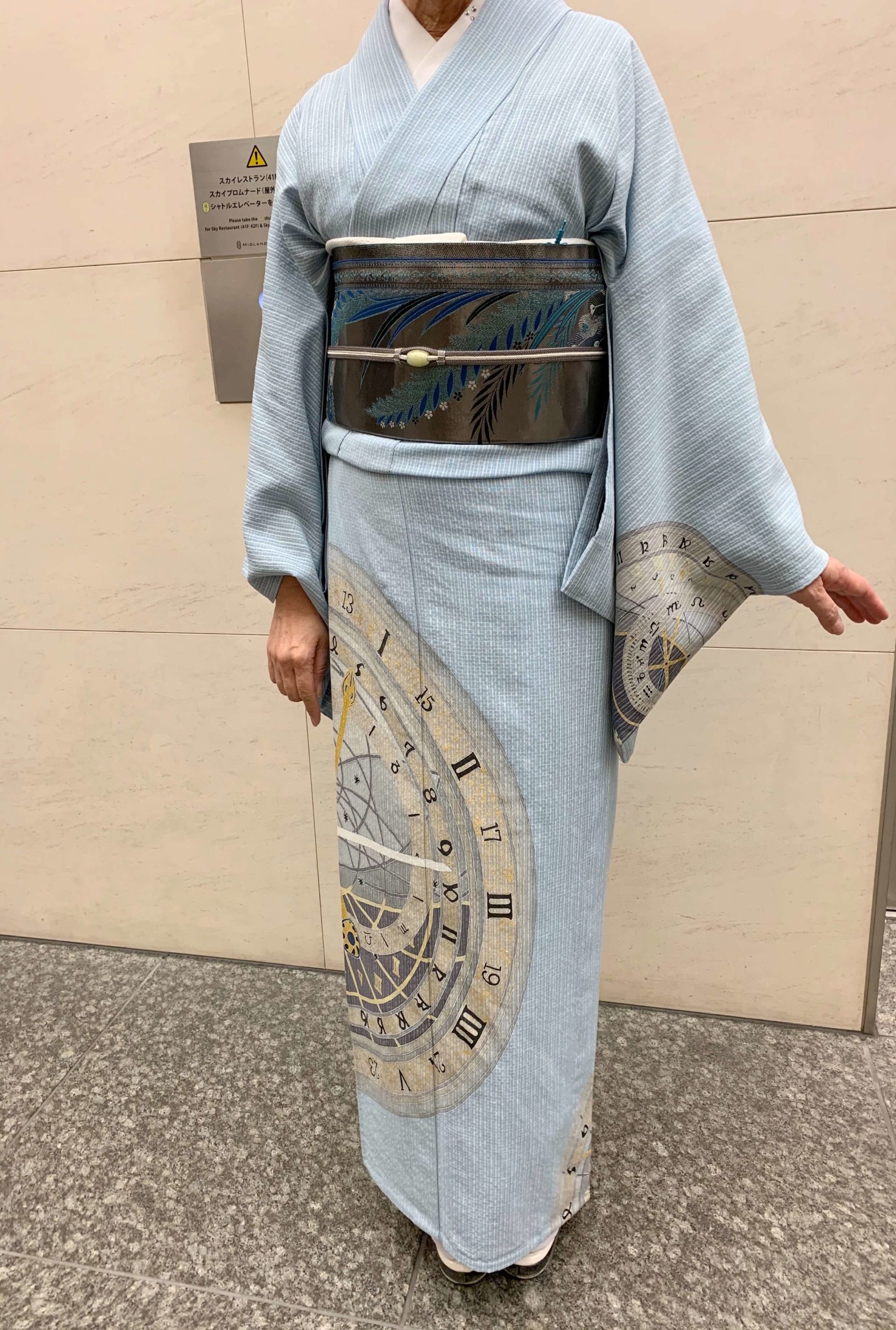 世界で高評価の麻コルトレイクの着物！手描き友禅によるオリジナル紋様 