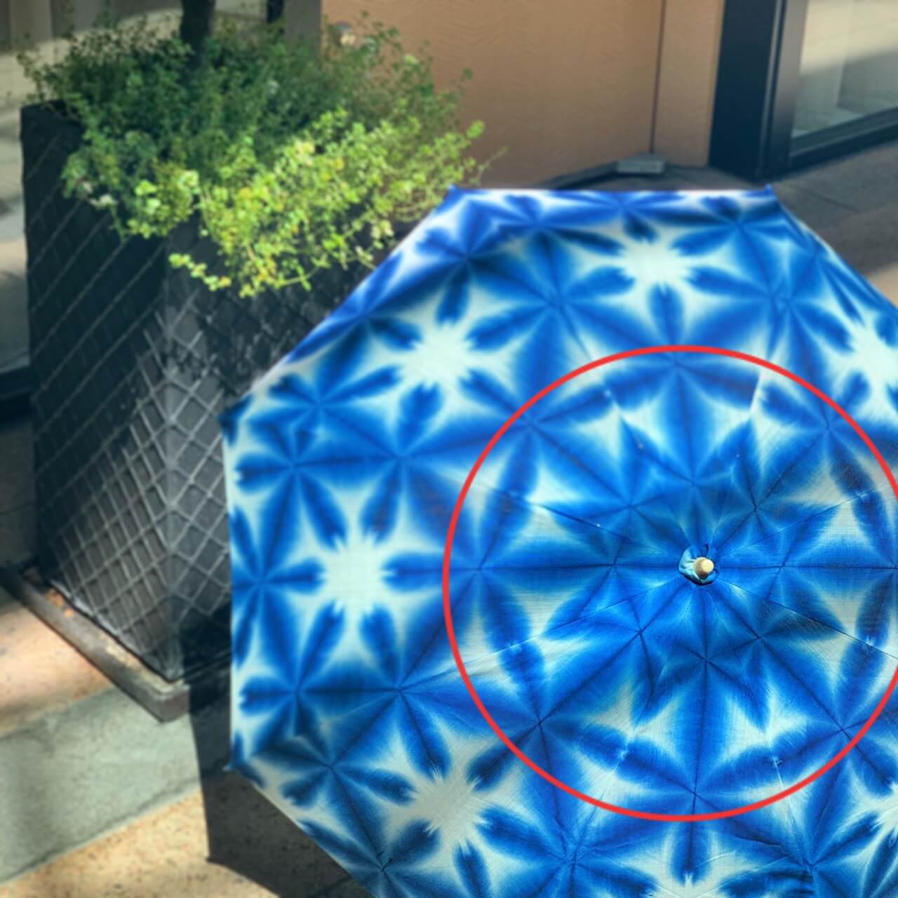 着物に合うおしゃれな日傘！②染体験の白×藍色をキットで手作り  